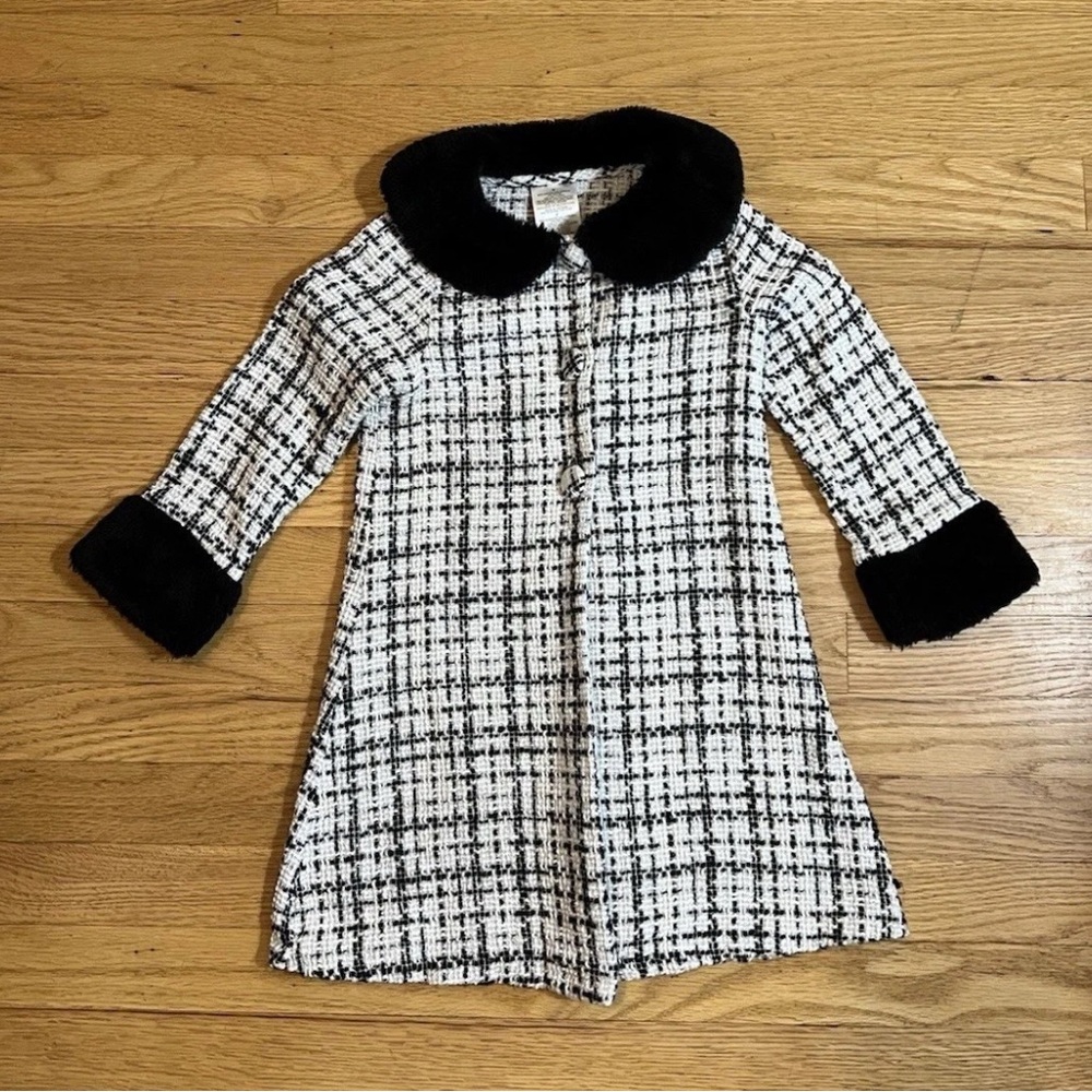 Girls Peacoat Sz 5  Faux Fur Trim Collar Cuffs Black White Buttons Lightweight